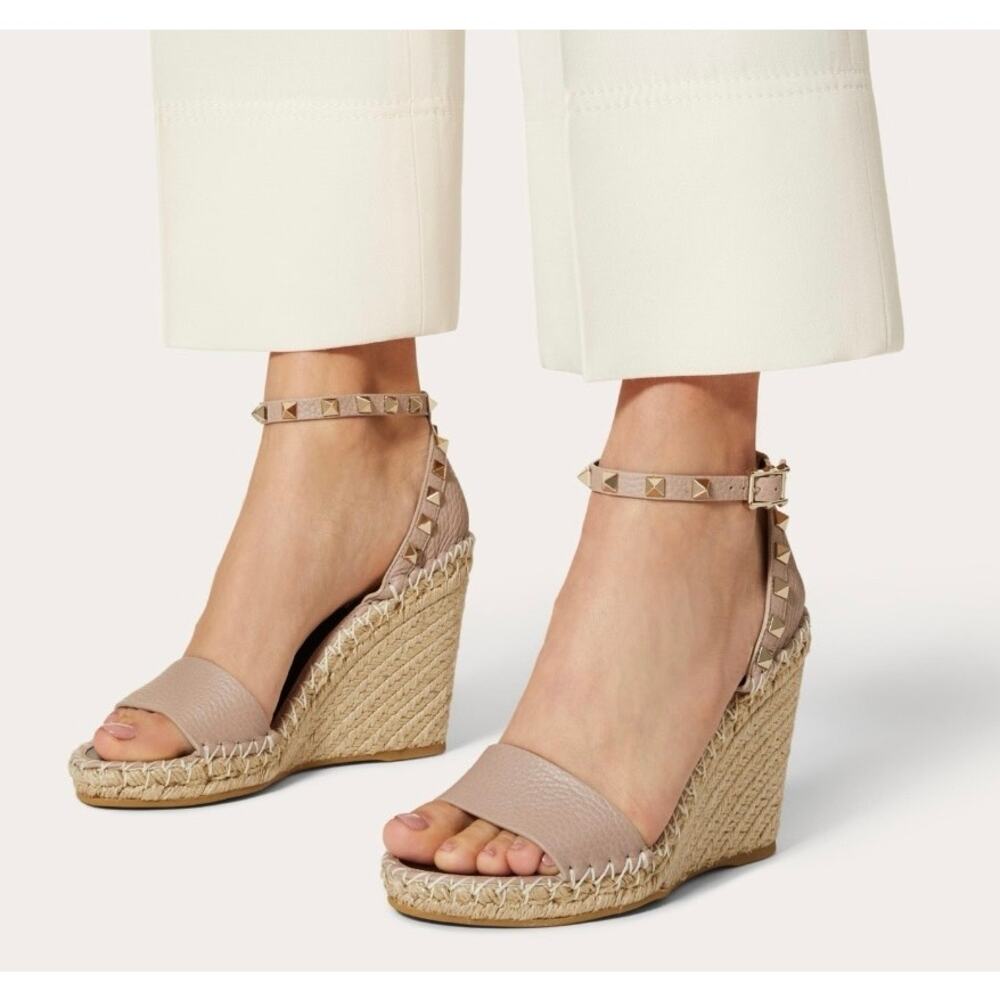 Valentino Rockstud Espadrille Wedge Sandals Nude Poudre Leather Size 40 US 10 - Picture 13 of 16